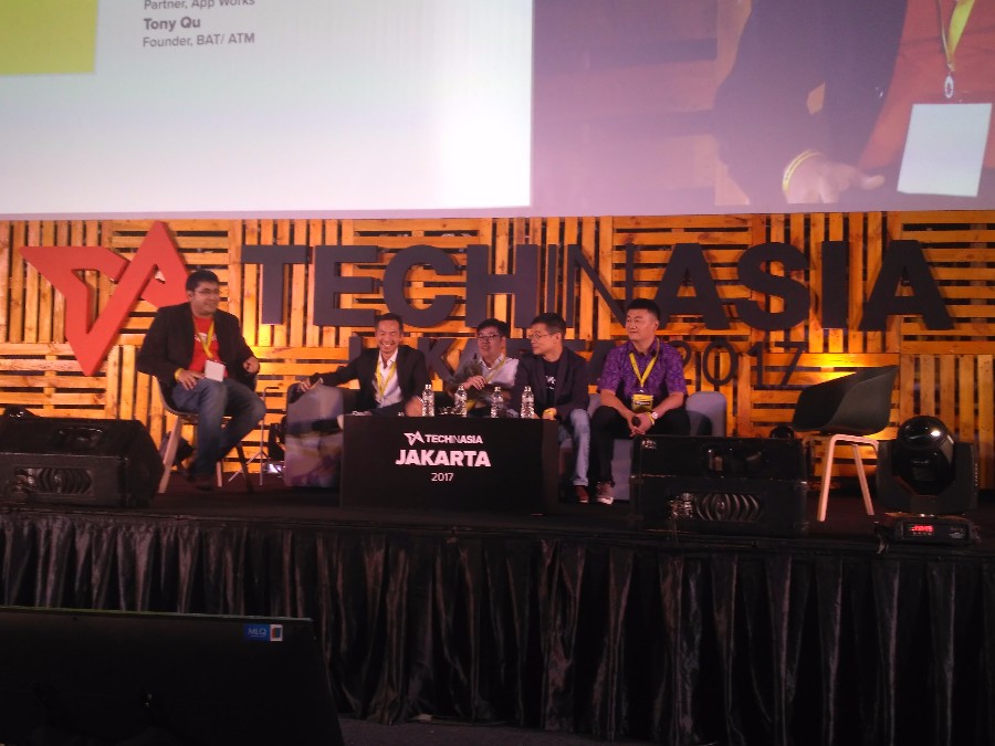 Para panelis saat diskusi soal investor asal Tiongkok di Indonesia / DailySocial