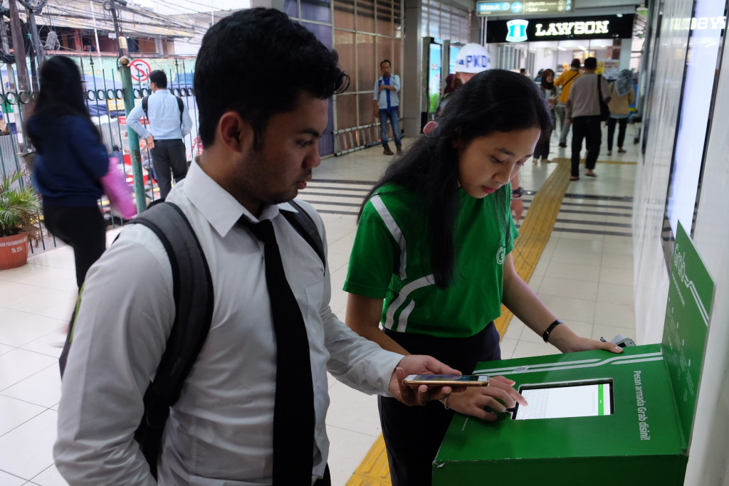 GrabVenue di 49 stasiun Jabodetabek / Grab