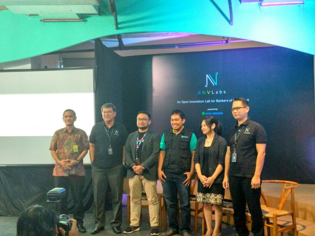 Perwakilan BNVLabs dan tiga startup yang menjalin kerja sama / DailySocial