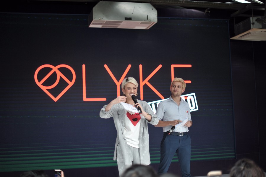 Bastian Purrer & Agnez Mo - Co Founder LYKE in a press conference / Lyke