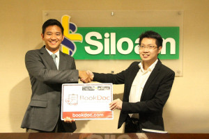 Dato Chevy Beh, Founder BookDoc dan Budi Legowo, Group CFO Siloam Hospital Group / BookDoc