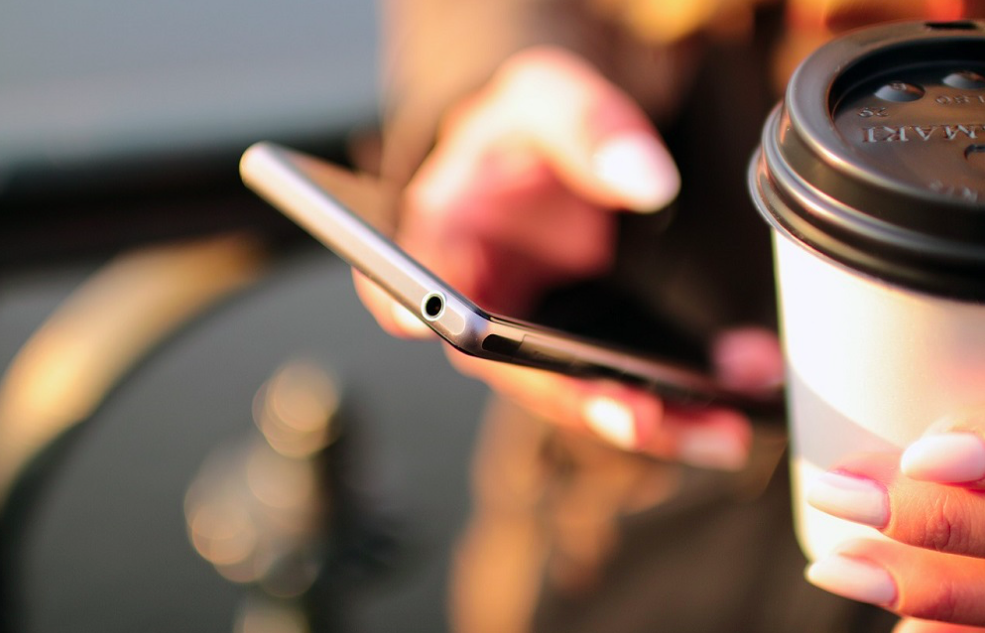 Wiz Phone menawarkan hal baru, berjualan ekosistem untuk menarik loyalitas pelanggan