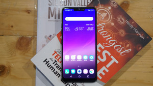 mengulik-fitur-fitur-lg-g7-thinq-6