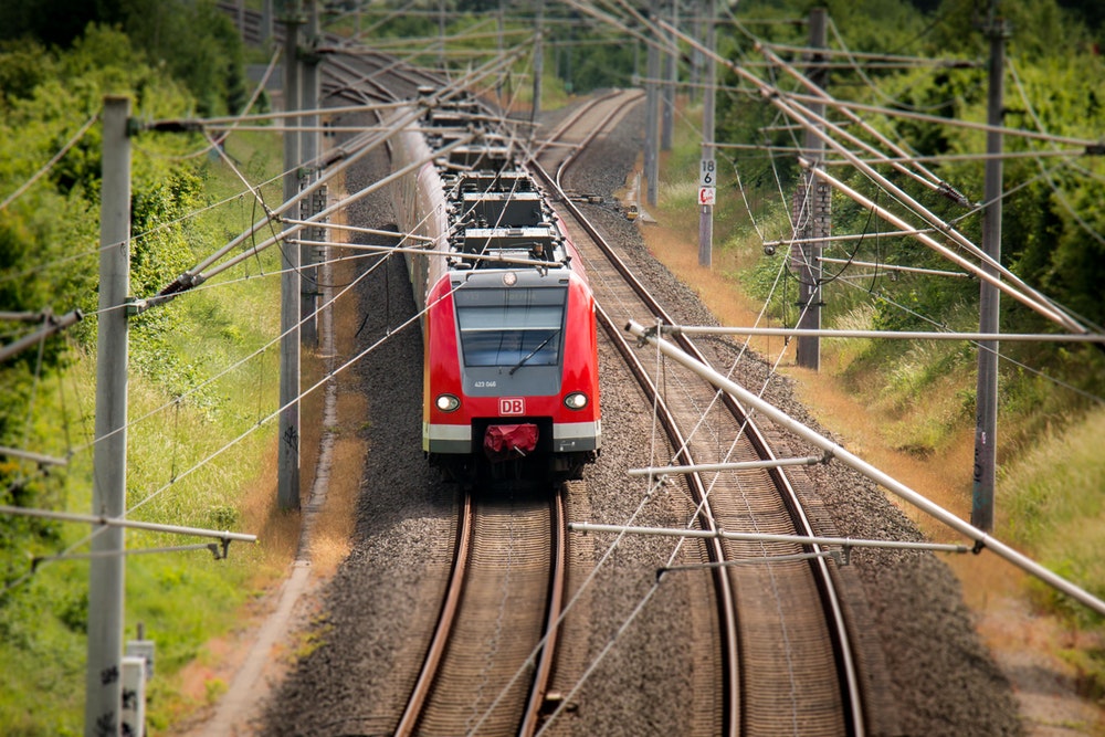 Gandeng Go-Jek, PT MRT Jakarta kembangkan pembayaran mobile / Pexels