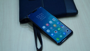 Hands-on-Vivo-X21-UD-3