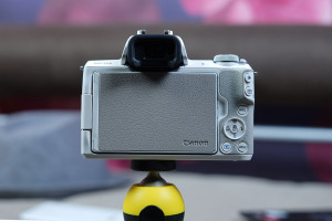 Review-Canon-EOS-M50