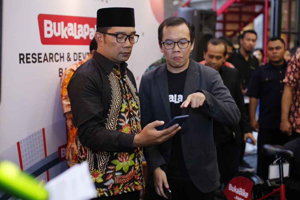 Bukalapak akan menguji coba pemanfaatan platform marketplace-nya untuk membayar pajak sepeda motor yang dimulai di Jawa Barat