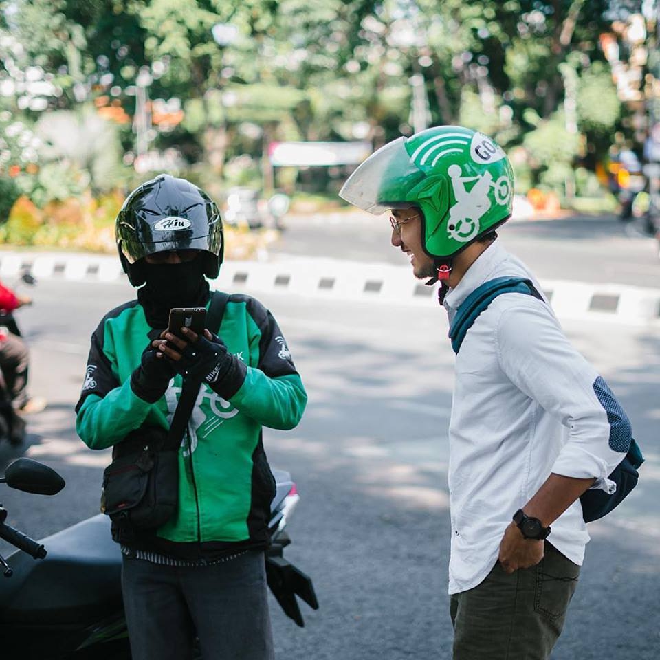 Gojek announces to be the largest in Southeast Asia by having GMV up to US$12.5 billion last year. In Indonesia, Go-Food contributes for US2.5 billion