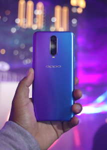 Review-OPPO-R17-Pro