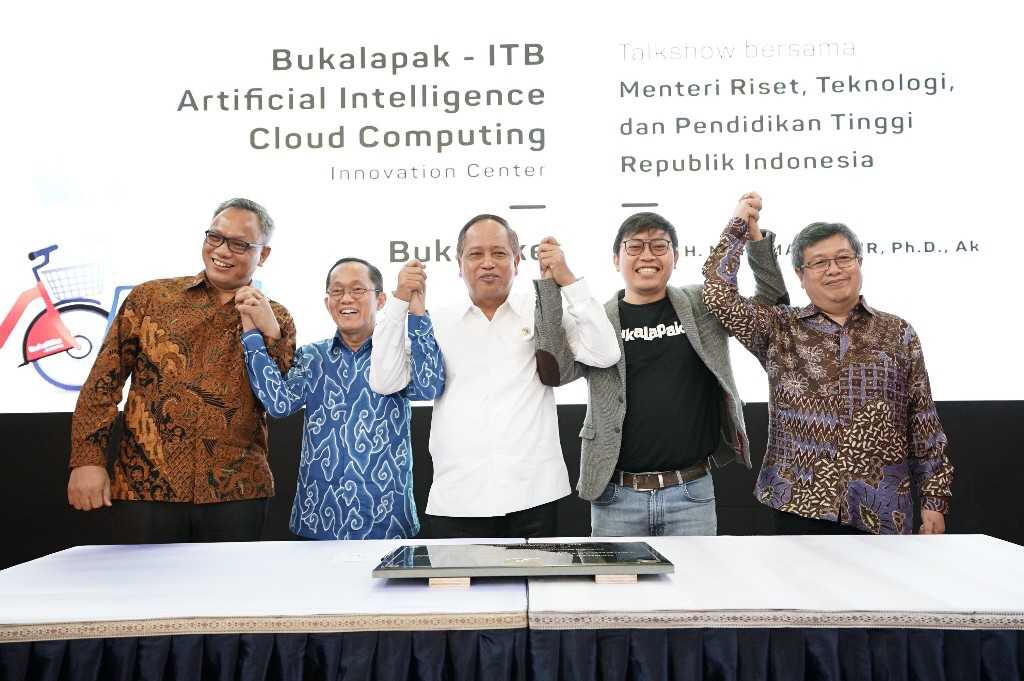 The launching of Bukalapak-ITB Artificial Intelligence & Cloud Computing Innovation Center