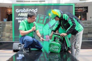 Grab umumkan layanan pesan-antar makanan GrabFood tersebar di 200 kota Asia Tenggara. Pendapatan diklaim tumbuh 45 kali lipat selama Maret-Desember 2018