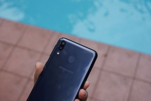 Review-Samsung-Galaxy-M20