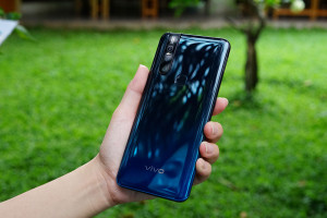 Review-Vivo-V15