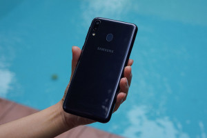 Review-Samsung-Galaxy-M20