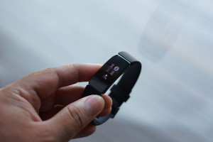 Fitbit-Umumkan-Versa-Lite-Edition