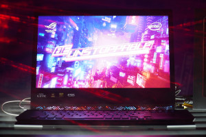 ASUS-ROG-Mothership-2