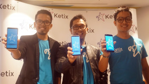 Startup e-book Ketix memudahkan penulis untuk menulis, menerbitkan buku, menjualnya berbentuk e-book, dan berinteraksi langsung dengan pembaca dalam ruang diskusi