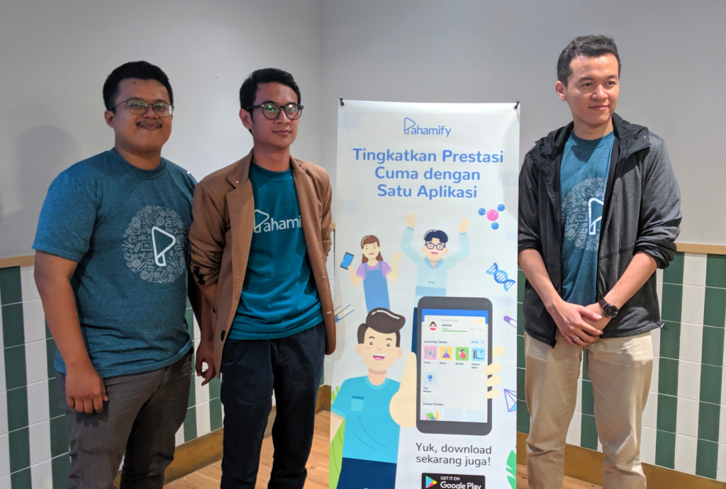Startup edtech Pahamify resmi hadir untuk berkompetisi langsung dengan Ruangguru dan Quipper. Menyasar pelajar SMA sebagai pengguna tahap awal