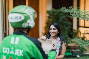 Startup cloud kitchen India Rebel Foods tengah mempersiapkan debutnya di Indonesia. Bersama Gojek akan membuka 100 cloud kitchen sampai 18 bulan ke depan