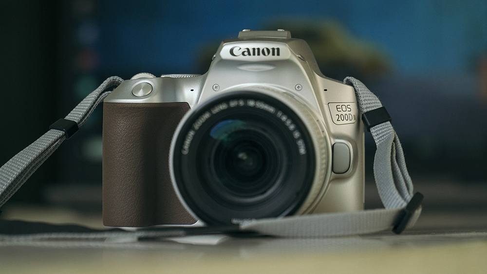 Review-Canon-EOS-200D-II