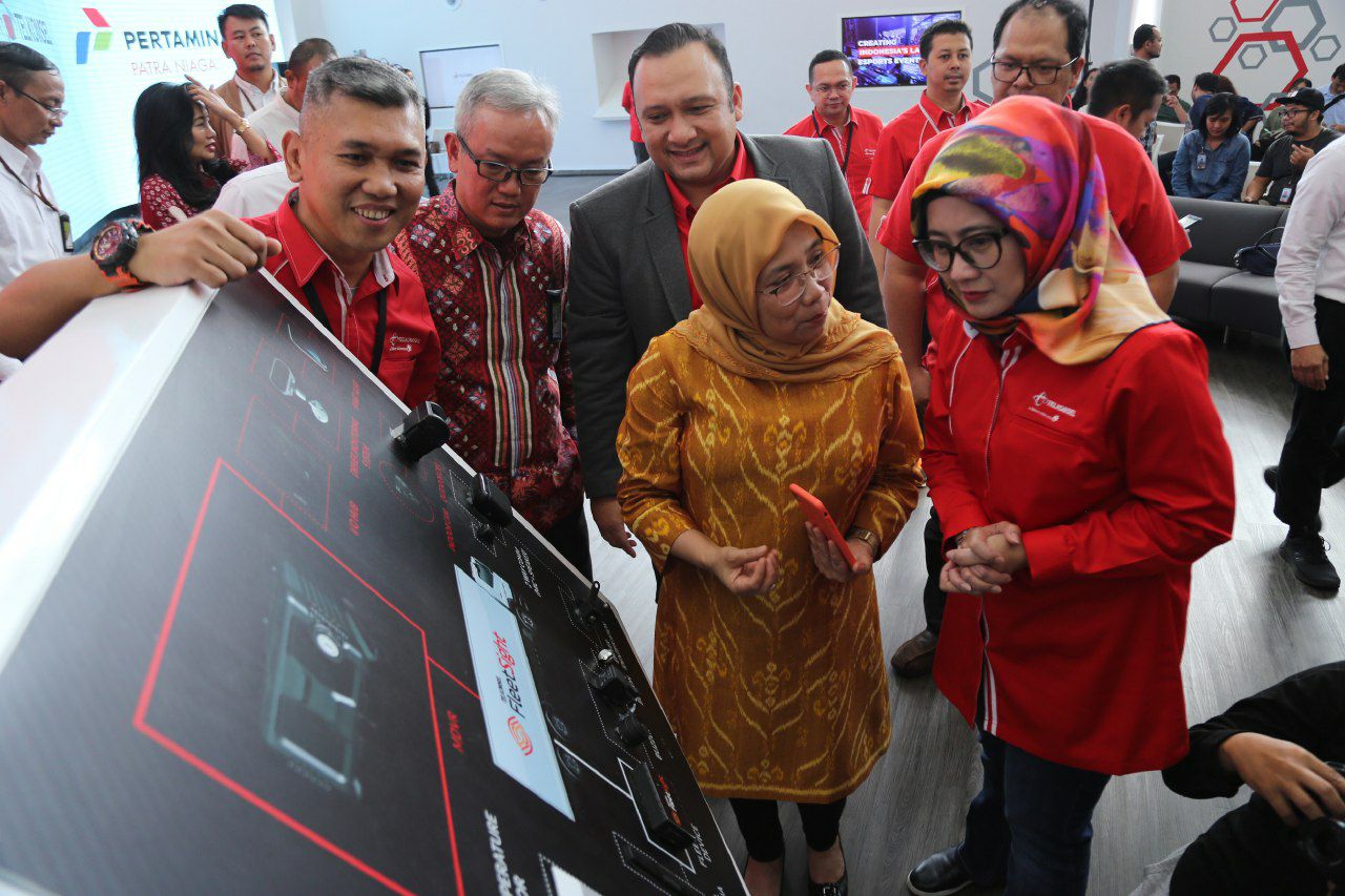 Telkomsel dan PT Pertamina Patra Niaga menerapkan solusi FleetSight yang telah berevolusi agar sejalan dengan fokus perusahaan di segmen B2B