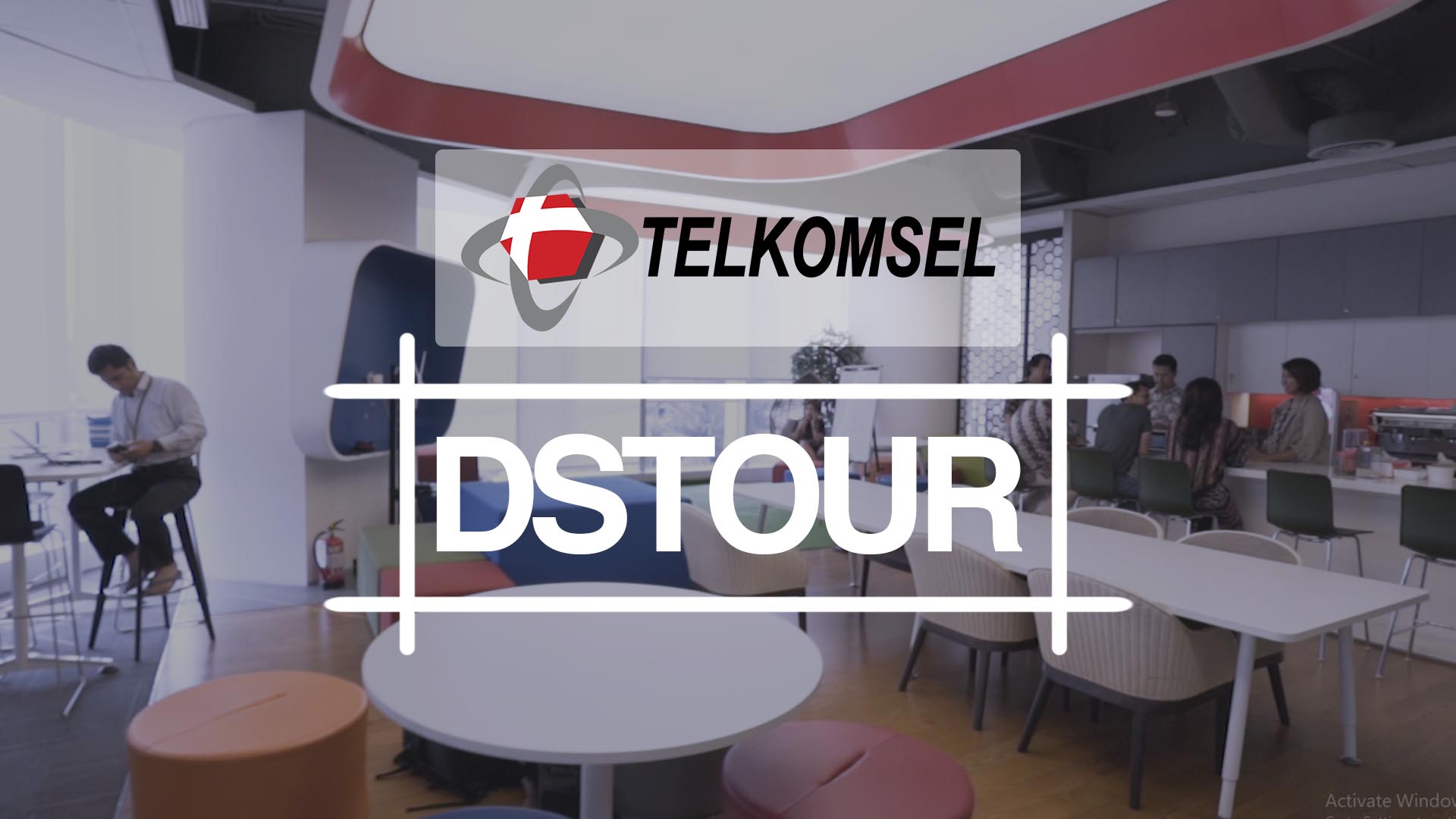 Kantor pusat Telkomsel mengadopsi konsep kantor modern ("smart office") dengan fasilitas lengkap