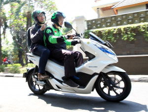 pasca penutupan pendanan seri F, Gojek berpotensi melanjutkan inisiatif IPO. Sudah ada pembicaraan untuk melakukan dual listing di BEI dan tempat lain.