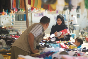 Ekonomi syariah dan industri halal dianggap menjadi alternatif pendorong pertumbuhan ekonomi nasional. Perusahaan digital punya peluang besar berperan