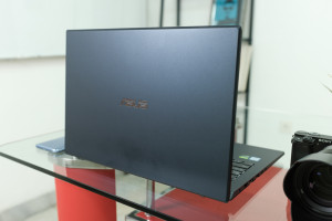 Cover ASUS VivoBook Pro F571