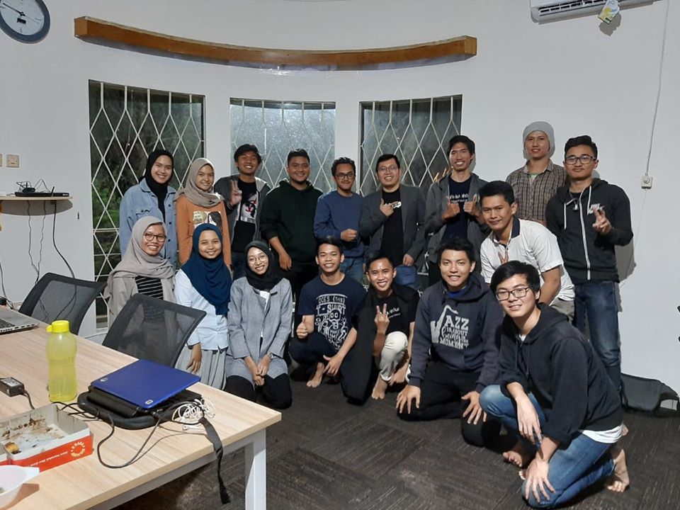 Dua Co-Founder Bukalapak mendirikan perusahaan investasi Init-6. Fokus ke pendanaan bagi startup tahap awal