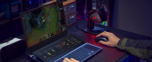 asus-umumkan-laptop-gaming-rog-zephyrus-duo-15-1