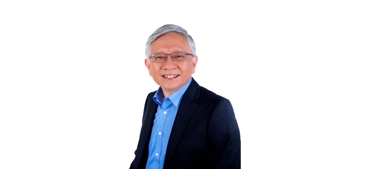 On Lee has over 30 years of experience in tech. He has built teams in the U.S., Indonesia, China, and India and is a board member of several AI startups