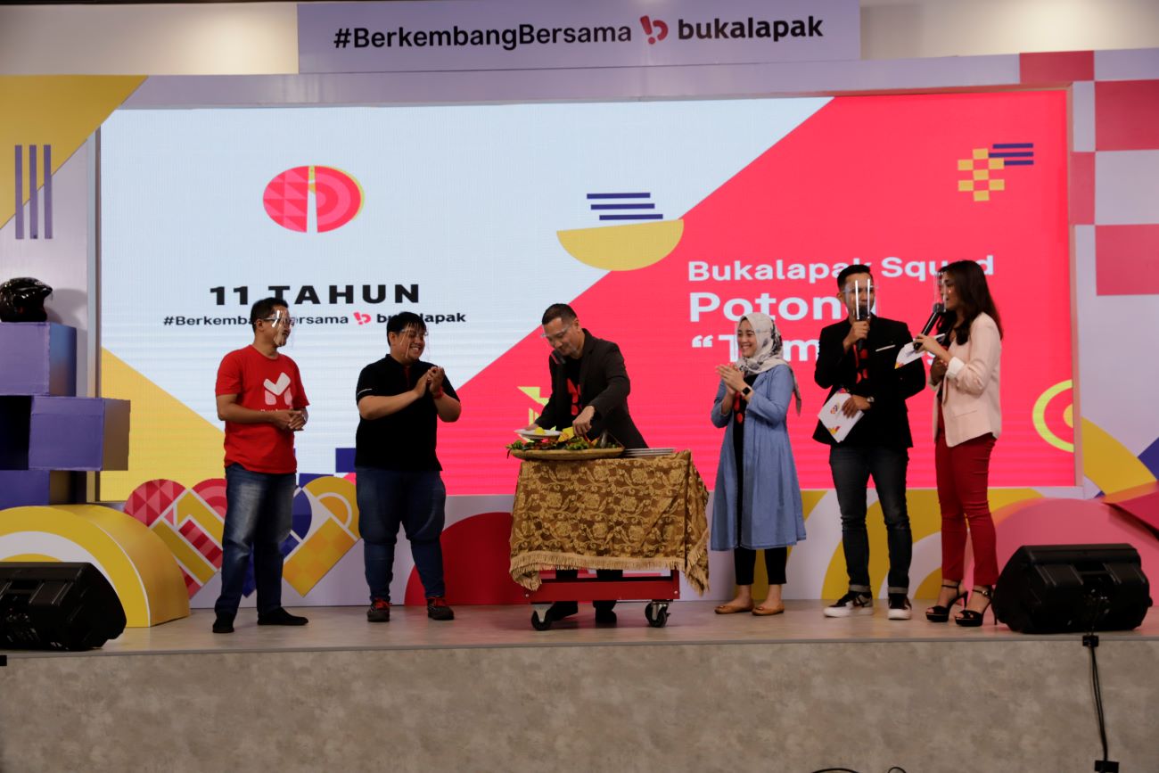 Bukalapak memperoleh pendanaan sebesar $234 juta (lebih dari tiga triliun Rupiah) dari Microsoft, GIC sovereign wealth fund Singapura, dan EMTEK