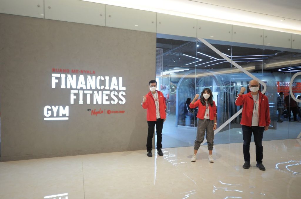 Bank OCBC NISP meluncurkan kantor cabang dengan konsep gym Financial Fitness Gym (FFG) tekankan unsur edukasi yang menyenangkan untuk generasi muda