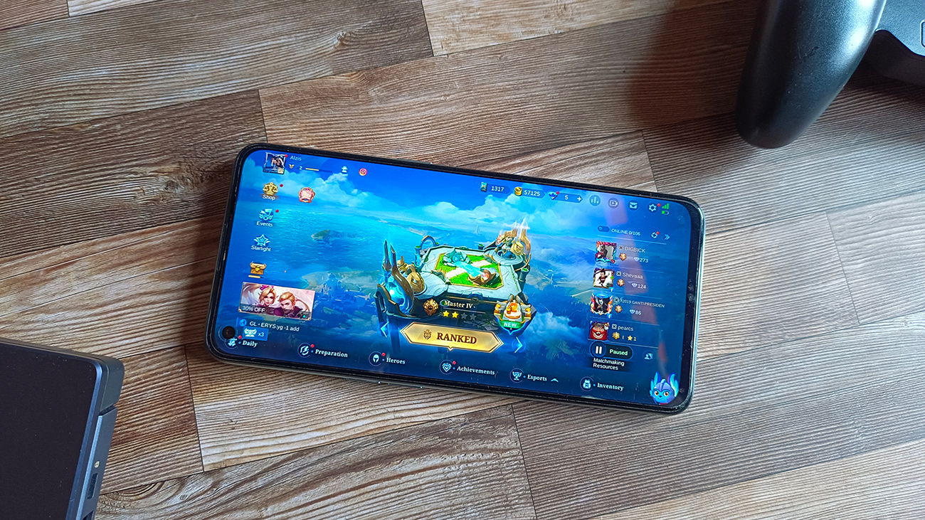 smartphone-kelas-menengah-atas-yang-asyik-untuk-bermain-mobile-legends