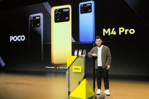 Kevin Qiu dengan Poco M4 Pro