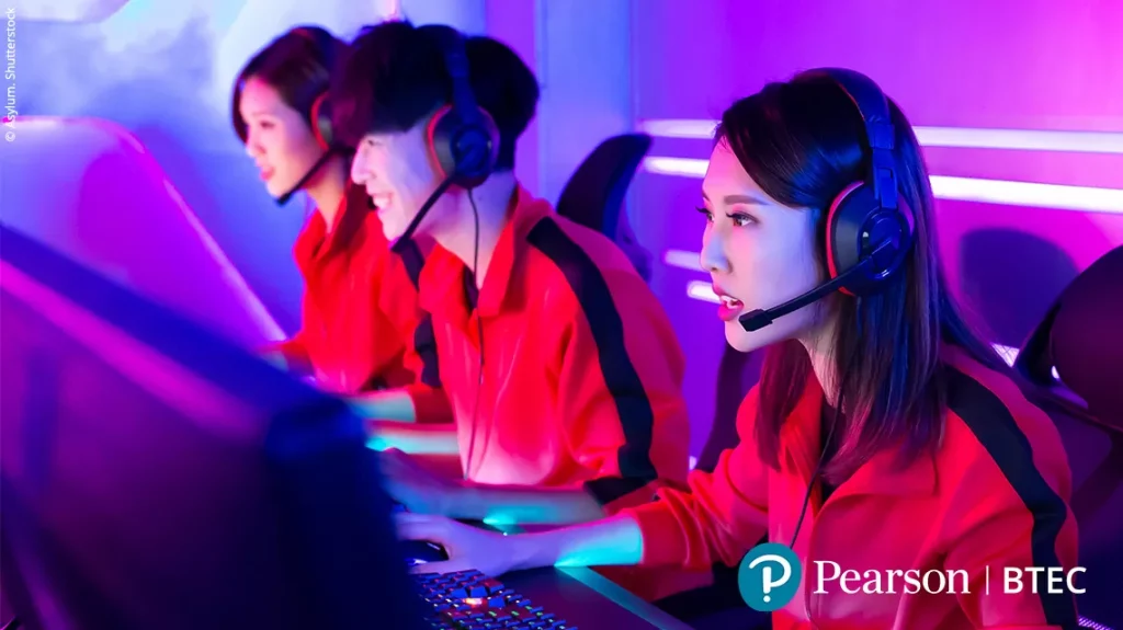 Pearson program kualifikasi manajemen bisnis esports