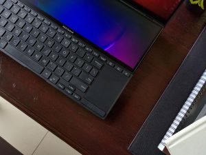 Review-ASUS-Zenbook-Pro-14-Duo-OLED-9