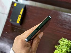 Review-Desain-Poco-X5-Pro-5G-1