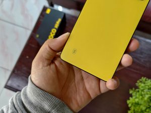 Review-Desain-Poco-X5-Pro-5G-5