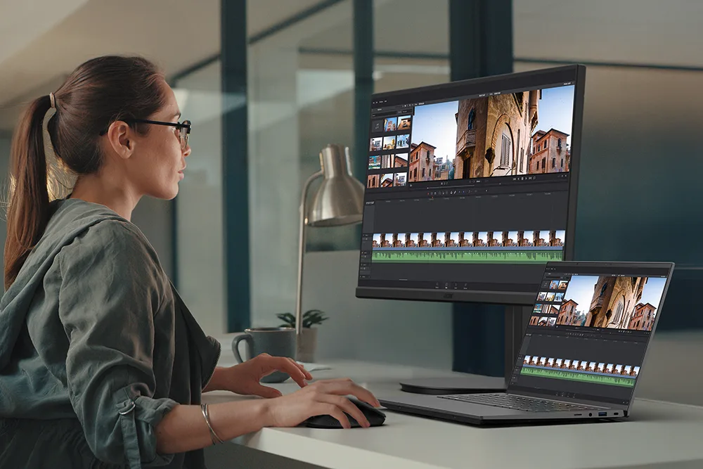 Acer-Luncurkan-Swift-X-14-AI-dan-Swift-X-14,-Laptop-Premium-untuk-Kreator-Konten-dengan-RTX-50-Series