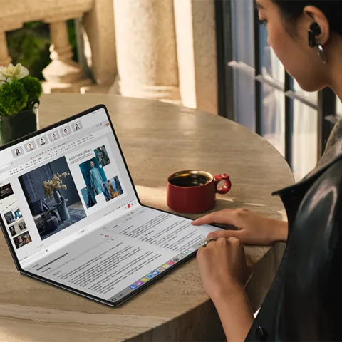 Huawei-MateBook-Fold-Ultimate-Design-Diperkenalkan,-Laptop-Layar-Lipat-18-Inci-yang-Bisa-Dilipat-Jadi-13-Inci