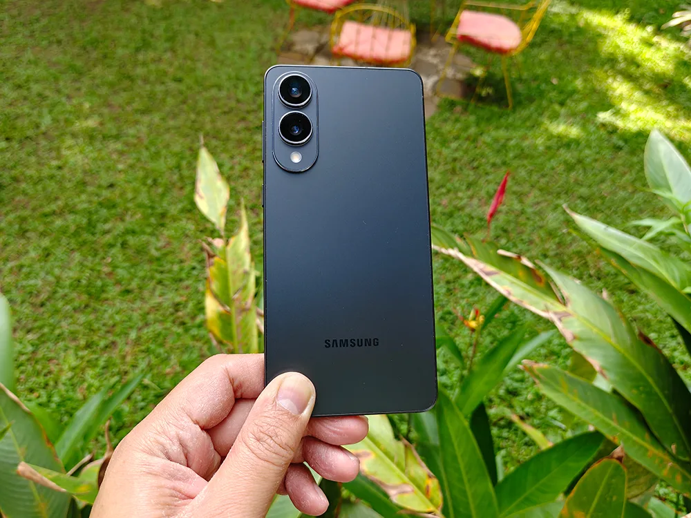 Alasan-Samsung-Galaxy-S25-Edge-Menjadi-Pilihan-yang-Pas-Untuk-Content-Creator