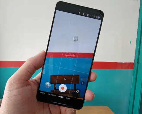 Samsung-Galaxy-S25-Edge-Bisa-Rekam-Video-8K-30FPS,-Ini-Keuntungannya!