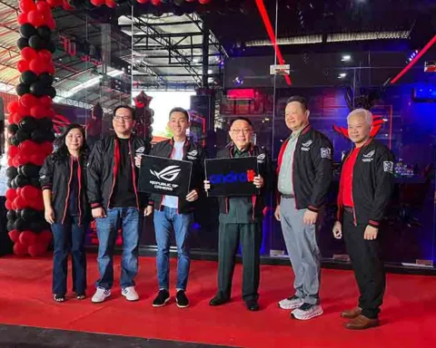 ROG Exclusive Store Hadir di Surabaya, Bisa Coba Produk Gaming Terbaru ASUS ROG Secara Langsung