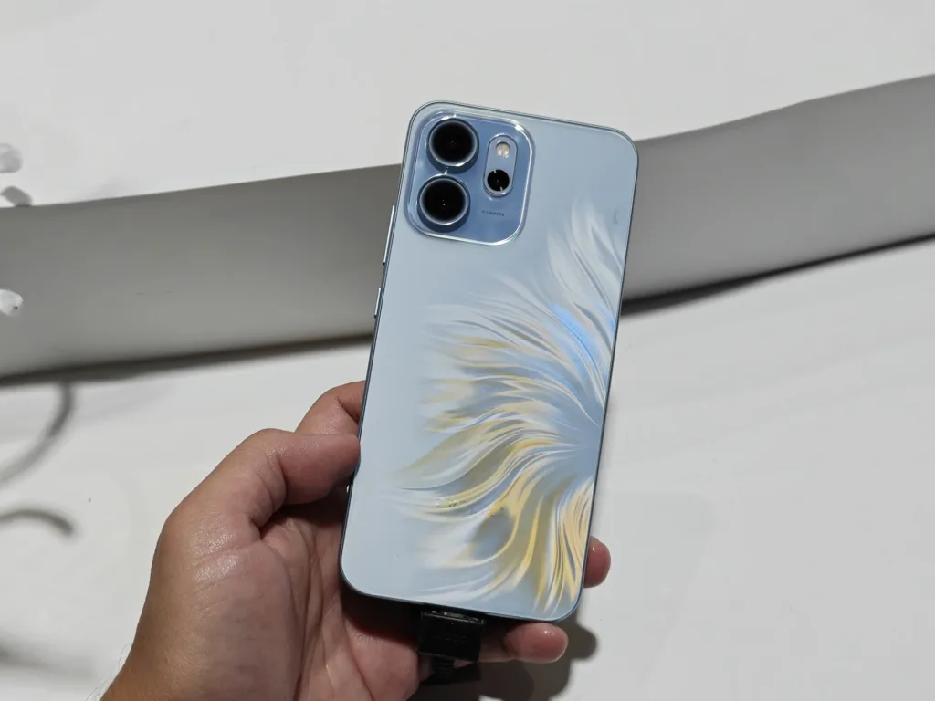 Desain OPPO Reno14