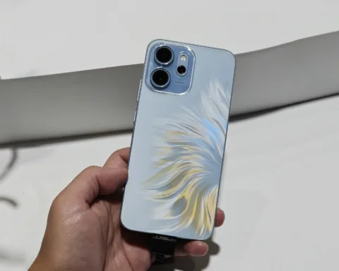 Desain OPPO Reno14