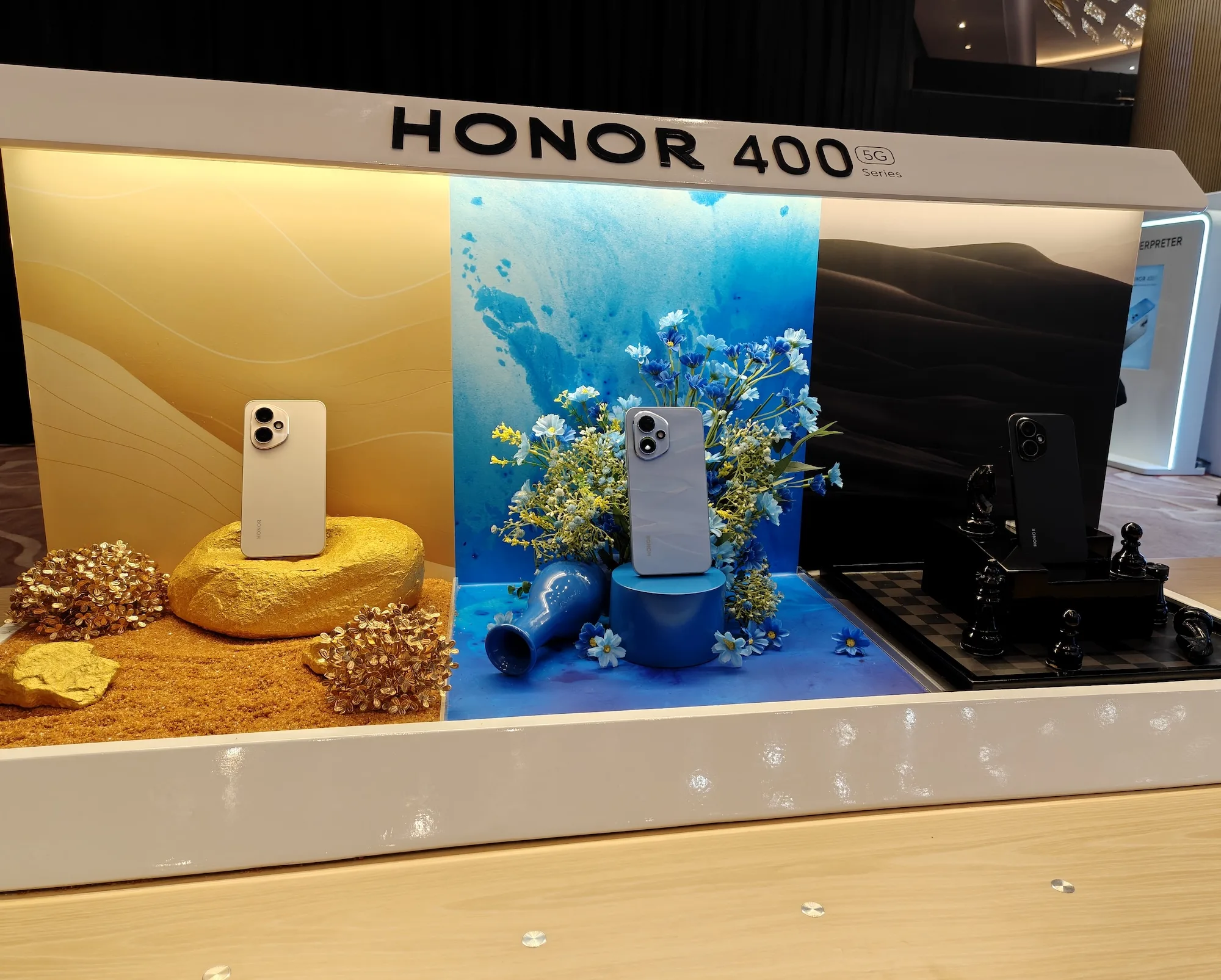HONOR 400
