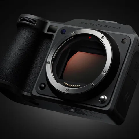 Hasselblad-Umumkan-X2D-II-100C,-Kamera-Medium-Format-100MP-dengan-AF-C