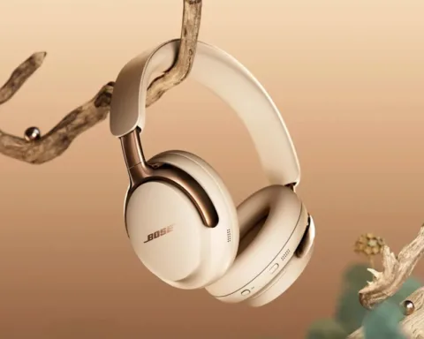 Bose-QuietComfort-Ultra-Generasi-Kedua-Dukung-Audio-Lossless-Lewat-USB-C,-Ini-Fitur-Baru-Lainnya